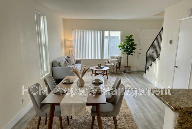 Foto del edificio - 2835 E 5th St