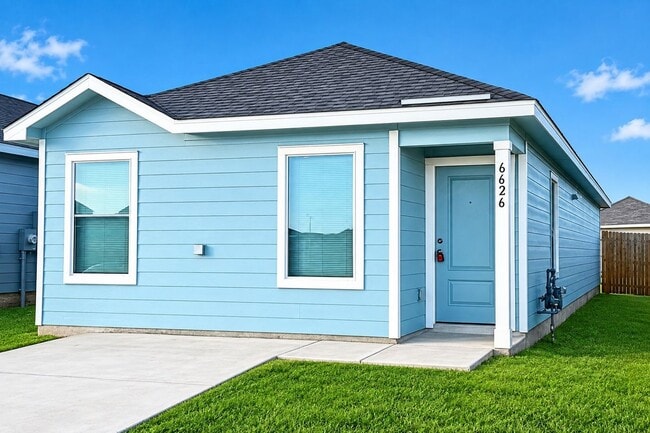 Building Photo - 6626 Coquina Cv