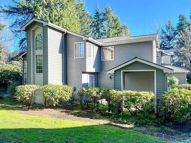 Building Photo - 11424 NE 115th Ct