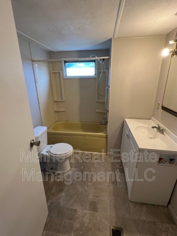 15 Linkin Park, Corinna, ME 04928 House Rental in Corinna, ME