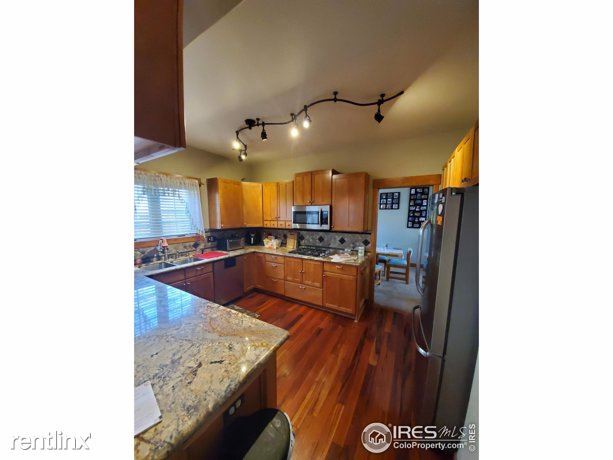 Building Photo - 3 br, 3 bath House - 380 Terra Vista St