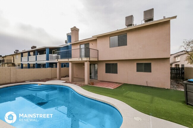 Building Photo - 4651 N 99th Dr