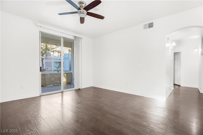 Foto del edificio - 1300 S Arlington St