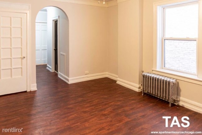 Foto del edificio - 6748 N Sheridan Rd