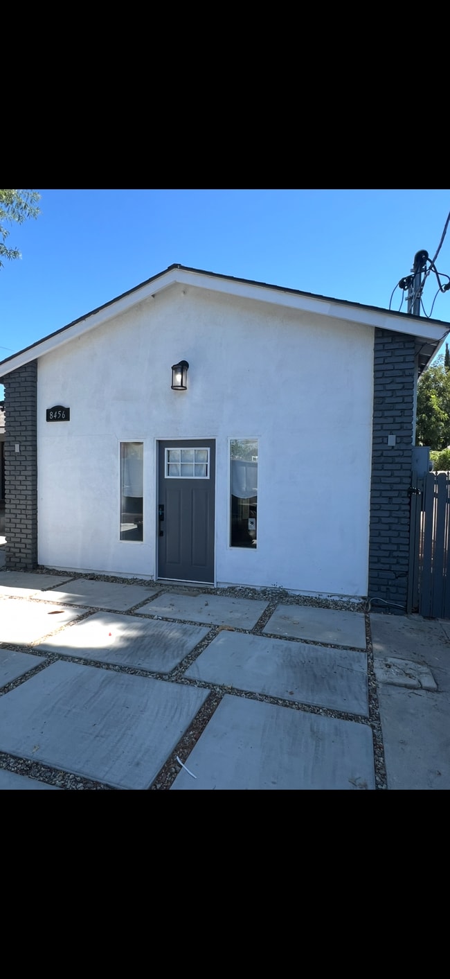 Building Photo - 8456 Darby Ave