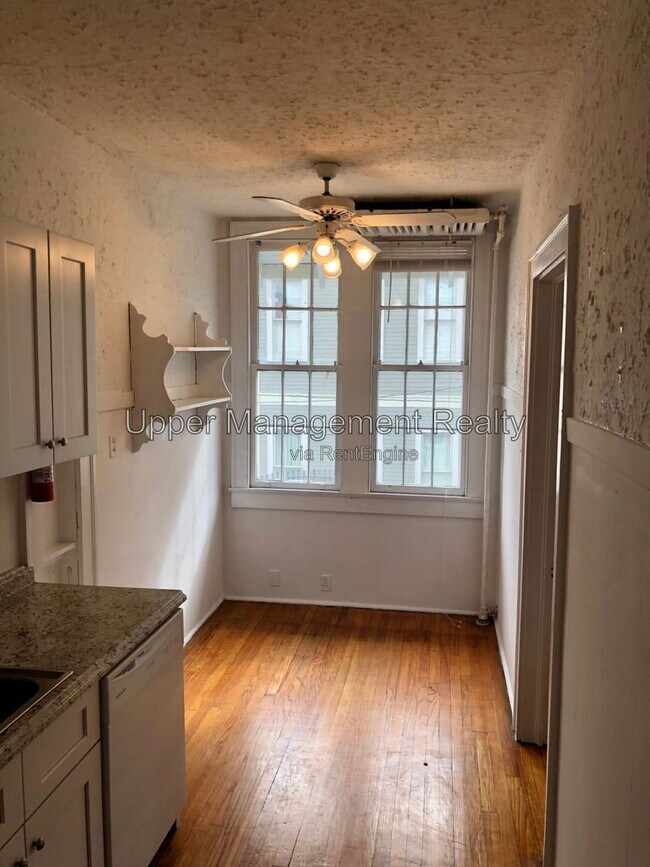 Foto del edificio - 1301 Napoleon Ave