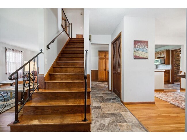 Foto del edificio - 10527 Morgan Ave S
