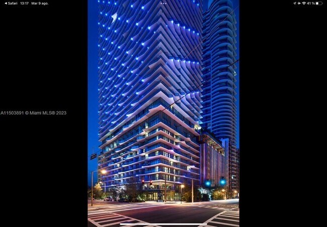 Foto del edificio - 1300 S Miami Ave