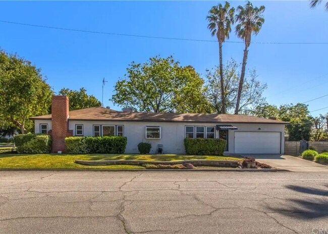 Building Photo - 751 W Marshall Blvd