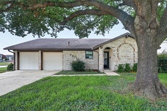 Building Photo - 4701 Crepe Myrtle Ln