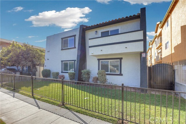 Foto principal - 1075 Molino Ave