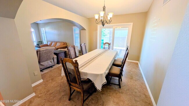 Foto del edificio - 64275 E Orangewood Ln