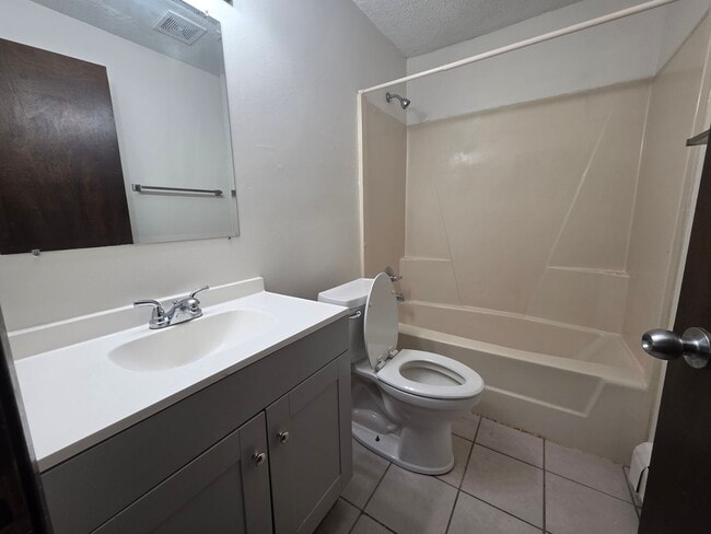 Foto del edificio - 3120 9th St