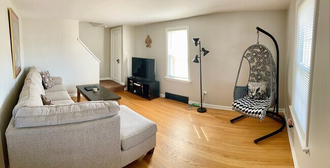 Foto del edificio - 144 Oak St