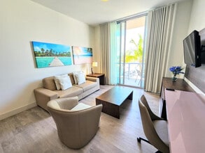 Building Photo - 777 N Ocean Dr