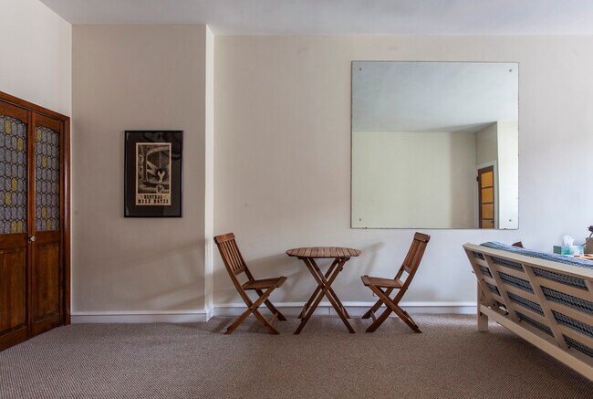 Foto del edificio - 1323 Reed St