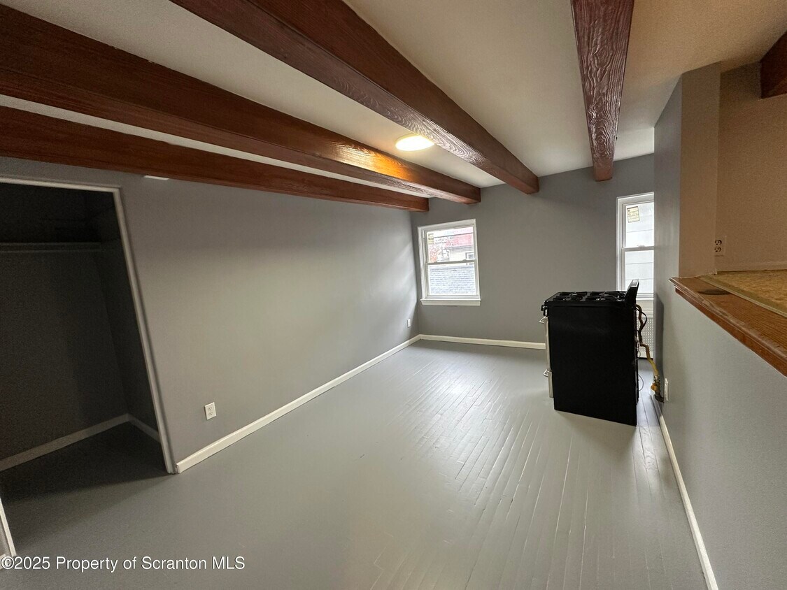 Foto principal - 306 Wyoming Ave