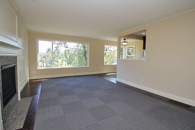 Foto del edificio - 3328-3328 SW 10th Ave