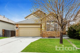 Building Photo - 6333 Roundup Butte St