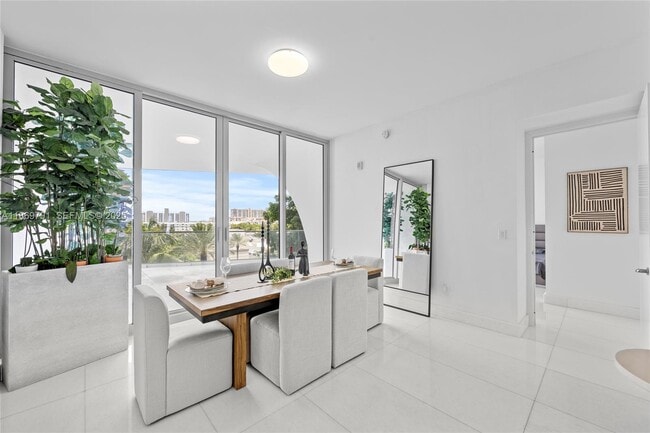 Building Photo - 16901 Collins Ave