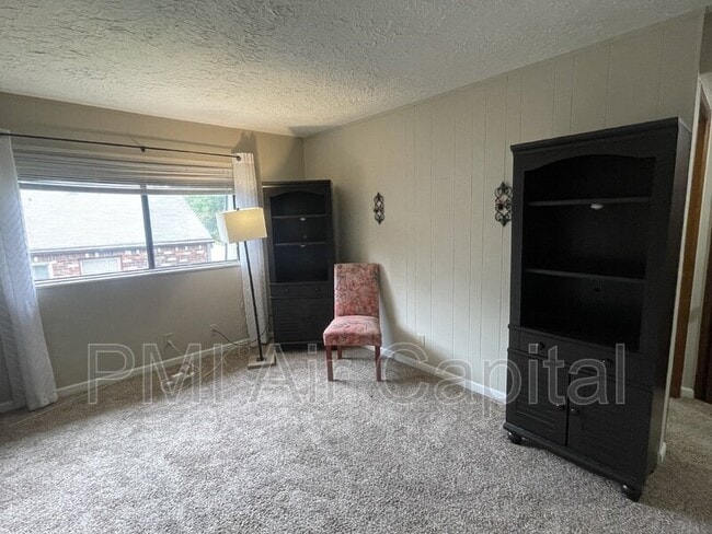 Foto del edificio - 1706 S Fern St