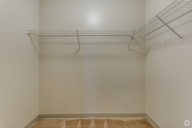 Studio 1BA 450 sq. ft. - University East Apartments