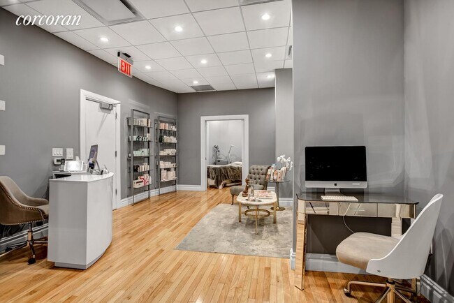 Foto del edificio - 9 E 62nd St