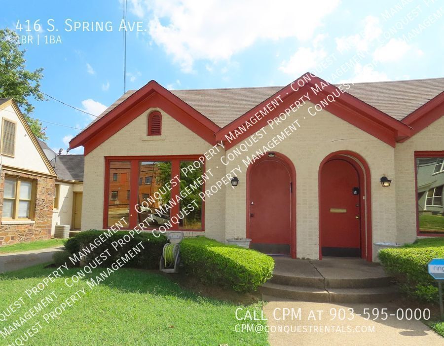 Primary Photo - Water/Trash Included! Charming 1 Bedroom D...