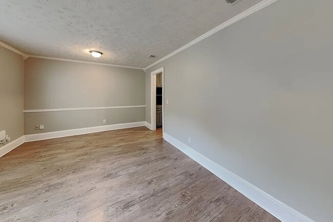 Foto del edificio - 3246 Bruckner Blvd SW