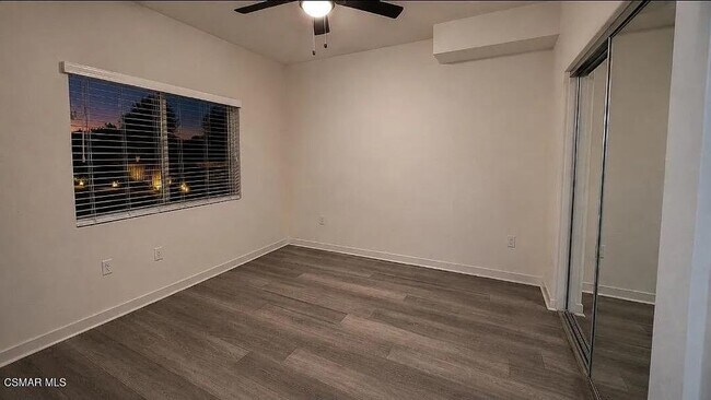 Foto del edificio - 319 N F St