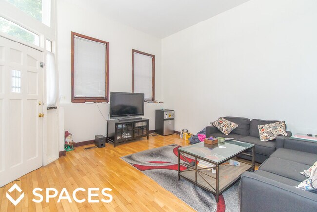 Foto del edificio - 1254 W Henderson St