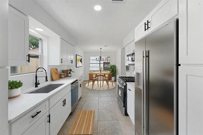 Building Photo - 3502 Park Meadows Ave