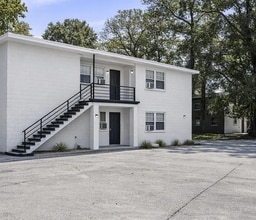 Building Photo - 1534 Morgan St