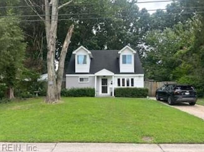 Building Photo - 4949 Carnation Ave