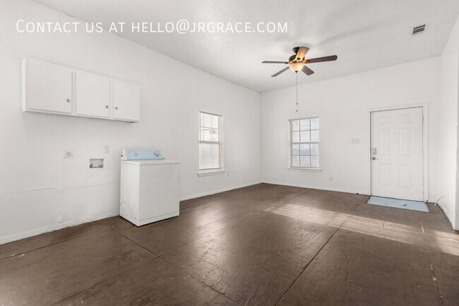 Building Photo - 1722 Webster Ave