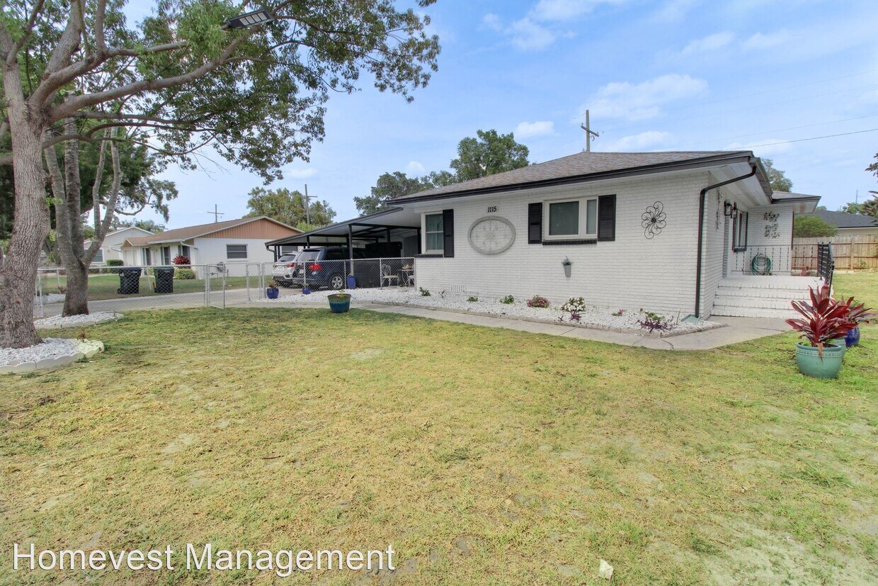 1115 Holden Ave, Orlando, FL 32839 House Rental in Orlando, FL