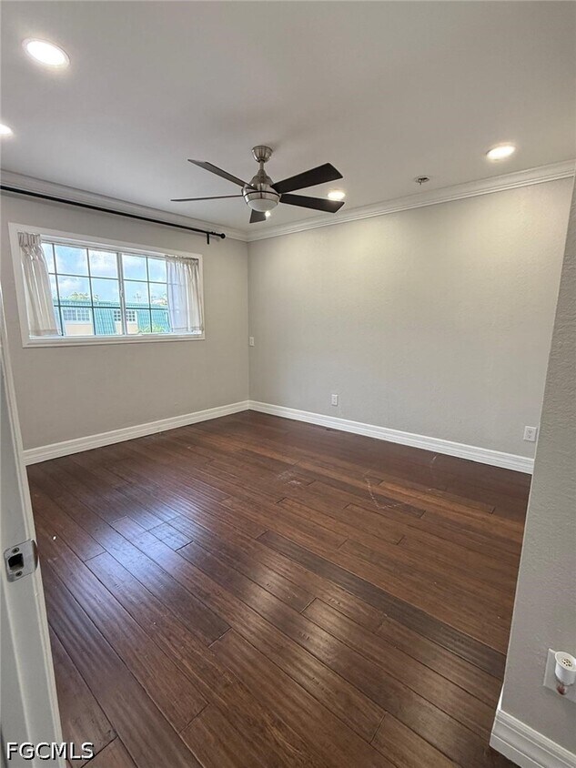Building Photo - 4797 Albacore Ln