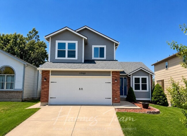 Building Photo - 5960 Grapevine Dr