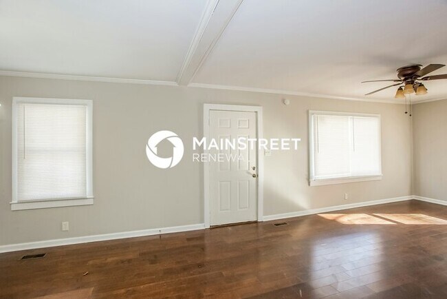 Foto del edificio - 3 Bedroom Pet-Friendly Home in POWELL, TN ...