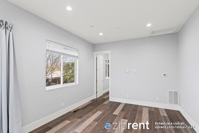 Building Photo - 42046 Paseo Padre Pkwy