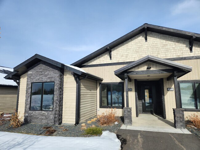 Building Photo - 43 Highnoon Way
