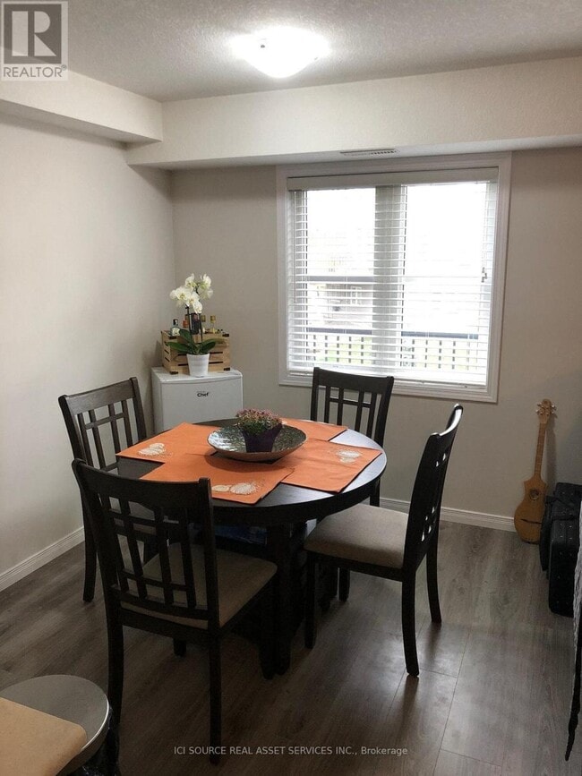 Building Photo - 1989 Ottawa Street S