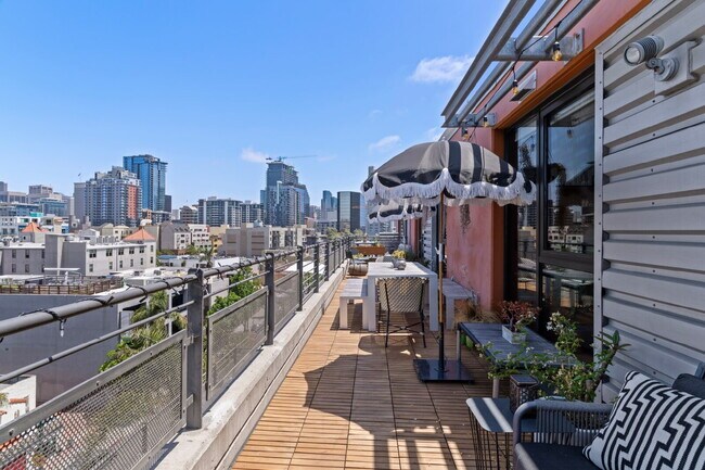 Foto del edificio - 1780 Kettner Blvd