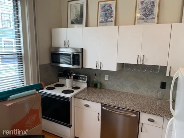 Building Photo - 1 br, 1 bath Condo - 22 Monument Ave Apt A2