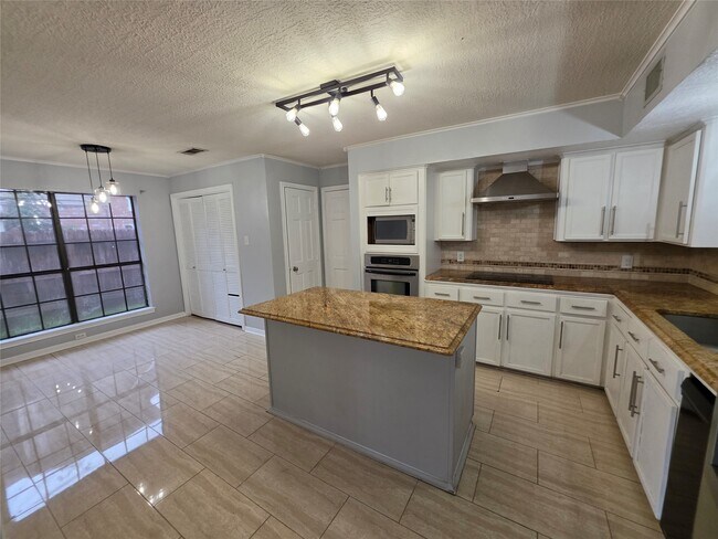 Foto del edificio - 19507 Oak Station Dr
