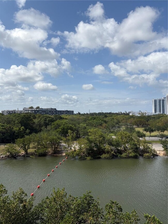 Photo - Beautiful 2-Bedroom + Den Condo with Bay V...