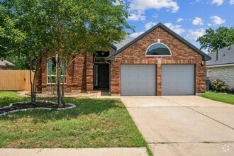 Building Photo - 8002 Manx Dr