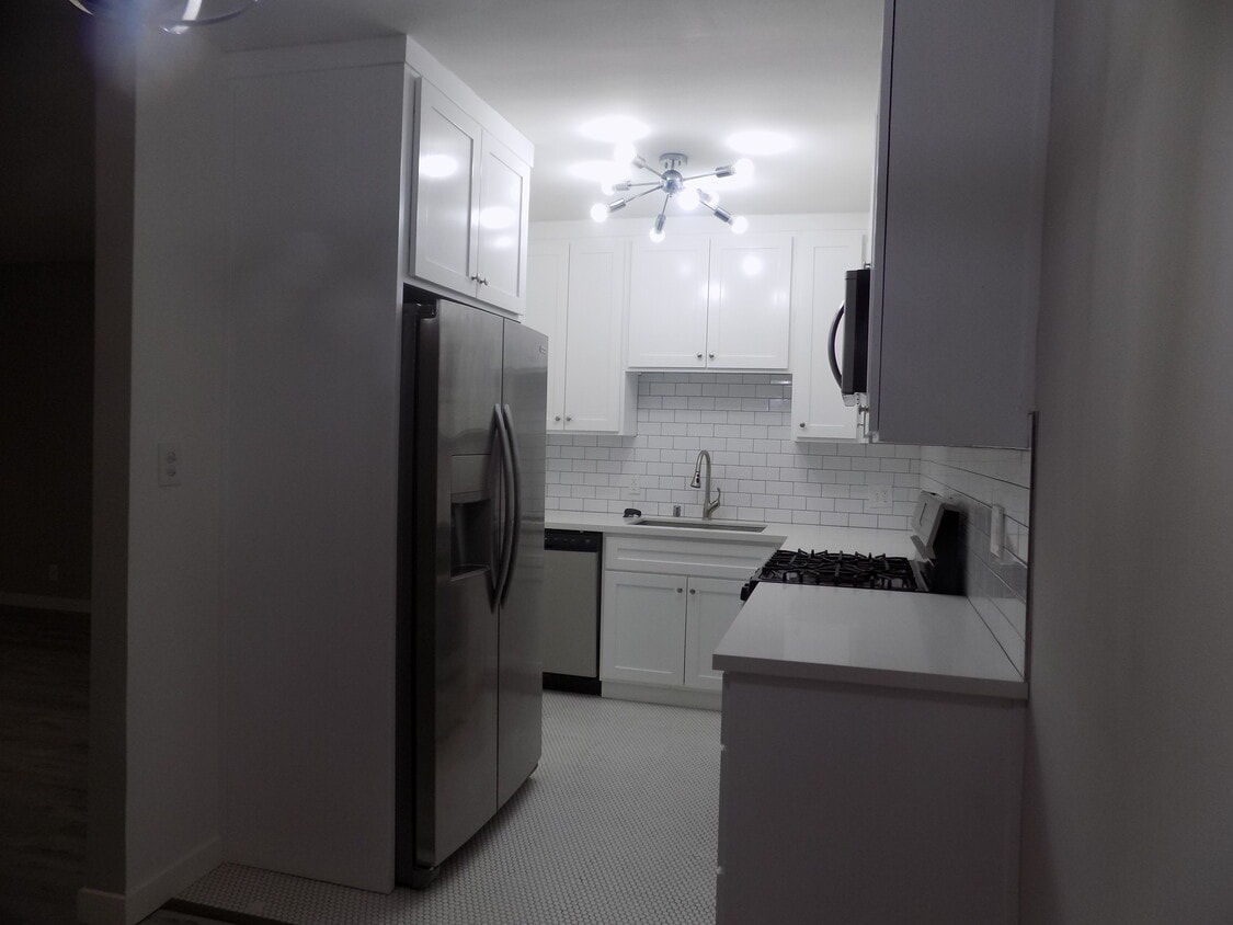Primary Photo - AMIE Apartments