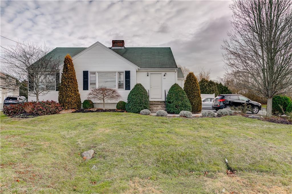 Foto principal - 845 Aquidneck Ave