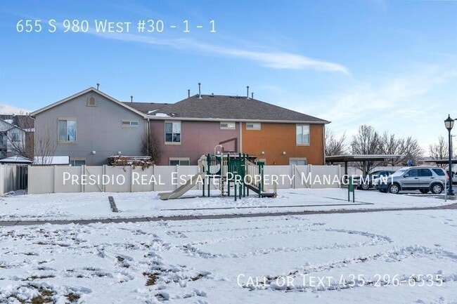 Building Photo - 655 S 980 W